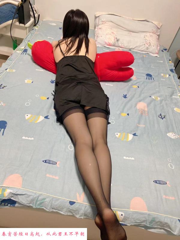 口爆少妇 第2张