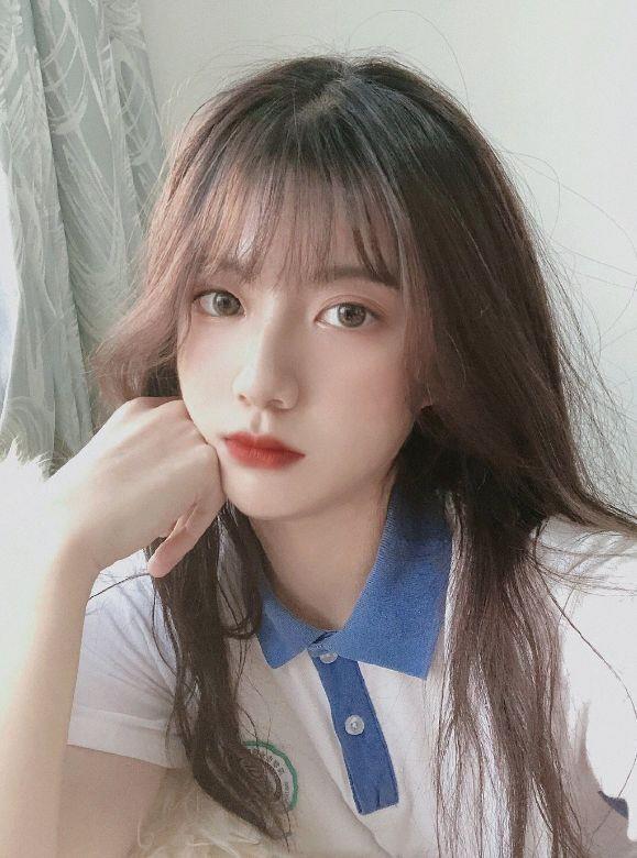 刚下海不久，分享给狼友尝尝鲜。二十岁艺校妹子学妹！ 第2张